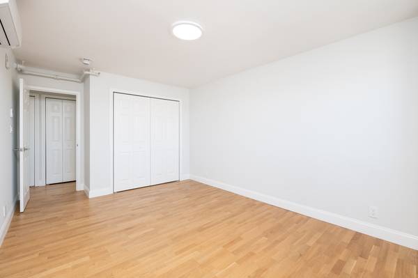 $3,300 / 2br - OFERTA EXCELENTE 2HAB 1BAÑO SIN COMISIÓN DE CORRETAJE (South Boston)63856229706113123
