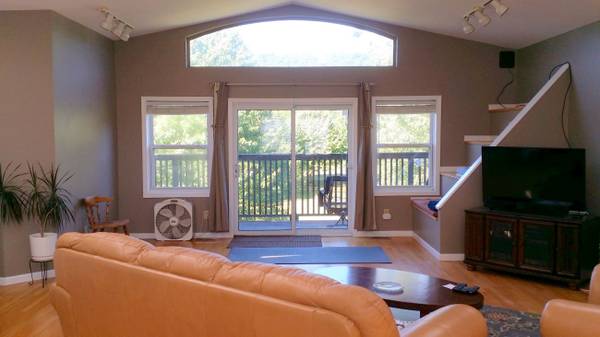 $2,100 / 1br - 960ft2 - Apt, FURNISHED w/Util. - 960 sq. ft., on private 6+ acres (Cazenovia, NY)63982838723586122
