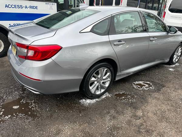 2020 Honda Accord lx - $16,40063473293825537122