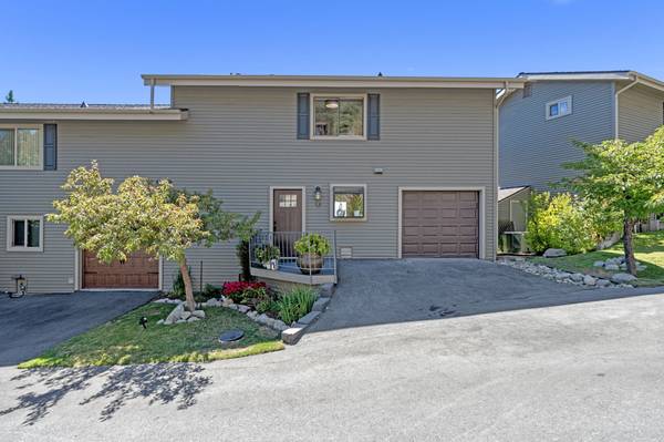 $4,200 / 2br - 1188ft2 - Cave Rock Condo Fully Remodeled with Panoramic Views (Glenbrook)63952108700035121