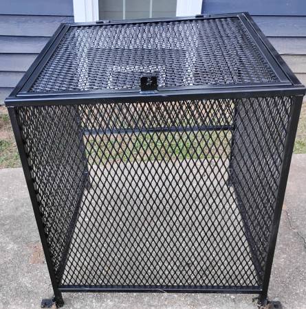 FLIP TOP ANTI THEFT AC SECURITY CAGE 1