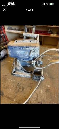 2012 Paint Sprayer Airless 1