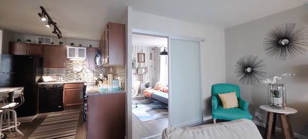$1,300 NOW READY (Streeterville)64041645155073123