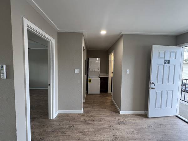 $1,645 / 1br - 669ft2 - 1 Bedroom / 1 Bathroom for Only $1,645! Spacious and Remodeled! (Turlock)63970307518466122