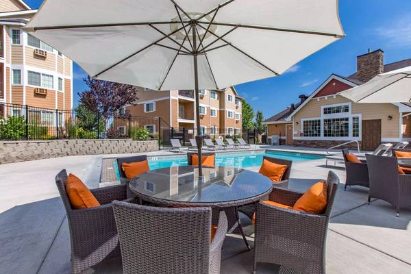 $1,500 / 2br - 1061ft2 - 2 bedroom 2 bath -Lease today for end of Summer! One Month Free! (Richland - The REACH Interpretive Center)63787059348611123