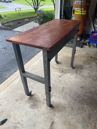 Free work bench 1