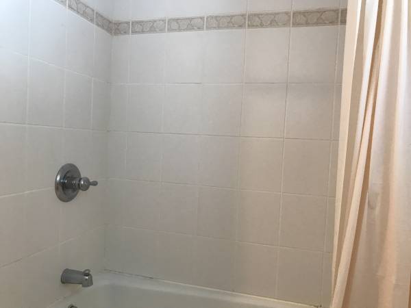 $2,950 / 3br - 900ft2 - 3 Bedroom 1 Bath       Utilities included (Palolo)63939787596803124