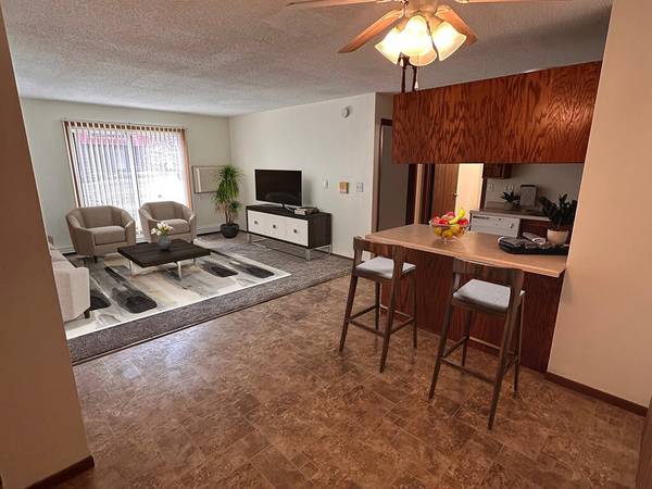 $1,215 / 2br - 950ft2 - Call today about our Move In Specials! (Waite Park, MN)63988652127619121
