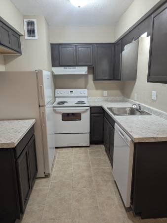 $755 / 1br - 700ft2 - Magnolia Creek Has Your New Home!!!63982132206722124