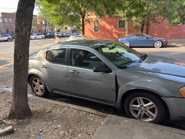 2008 Dodge Avenger – 4 Cyl Auto – Needs Pulley/Bearing - $1,200 (bronx)63484570149251122