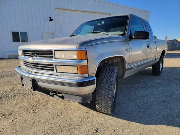 1998 Chevrolet 1500 4X4 Pickup 1