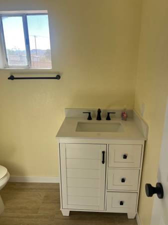 $1,500 / 1br - Beautiful 1 bedroom/1 Bath Home (Morongo Valley)63686245662721124