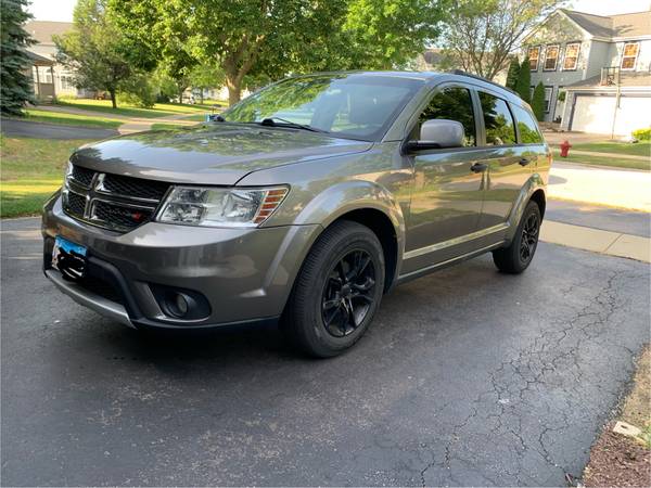 2012 Dodge Journey SXT AWD - $5,000 (Aurora)63618720905985123