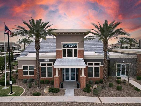 $1,499 / 1br - 840ft2 - Covered Parking*, On-Site Car Care Center, Granite Countertops (Cooley Station)64024999136003120