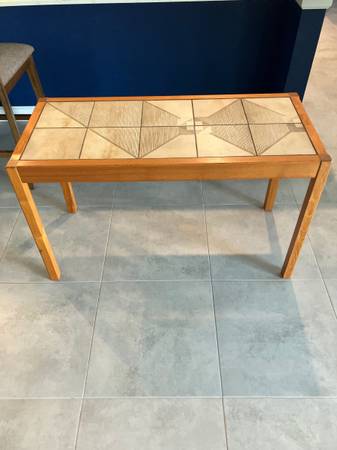 Teak table w tile inlay 1