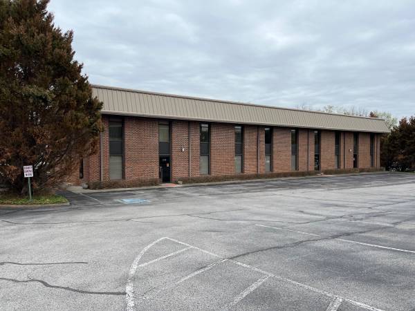 $660 / 220ft2 - Office Space for Lease, Suite 106 (Brentwood/Cool Springs)64053195537155121