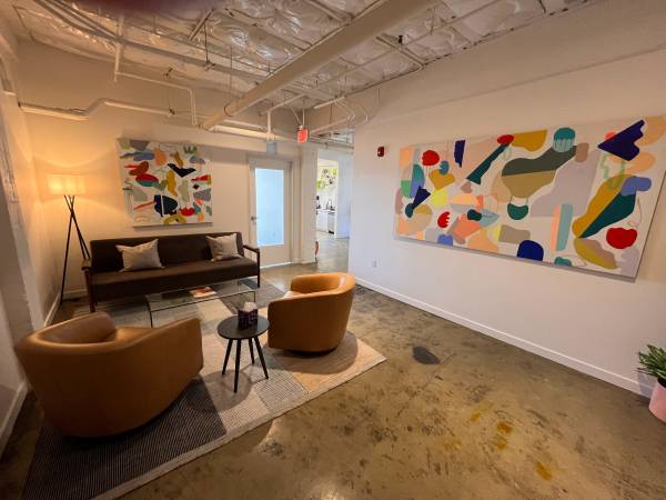 $950 FOR LEASE | Eastbank Studios | Top Floor Creative Studio/Workspaces (SE Portland (Central Eastside))63956926295810121
