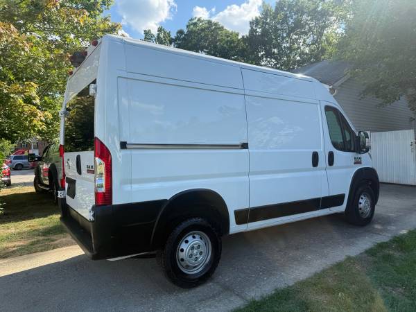 2020 Ram Promaster 1500 high roof - $17,500 (Louisville)63621764971521123