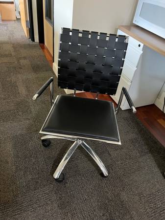 Office chair (free) 1