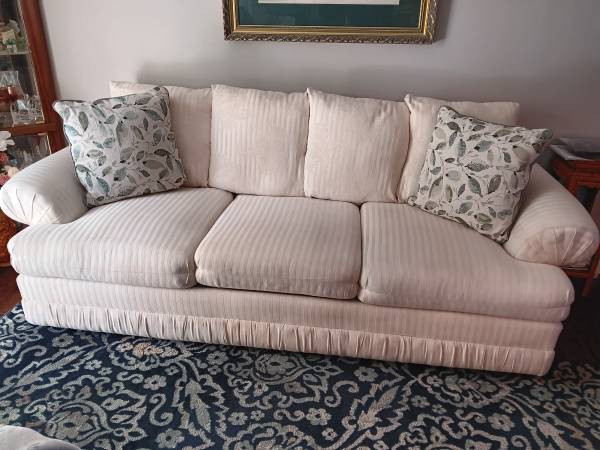 Sofa 1