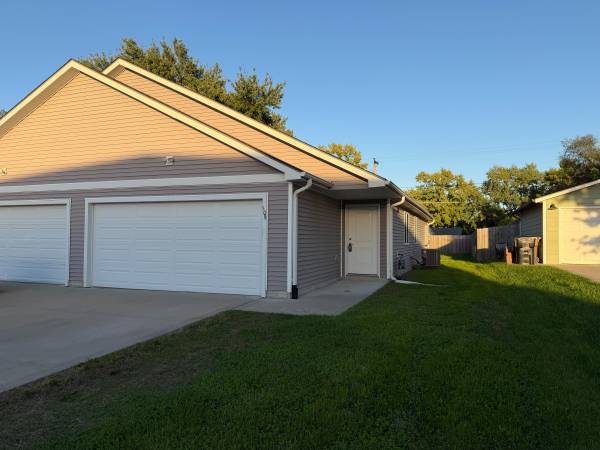 509 NE MAIN ST 1