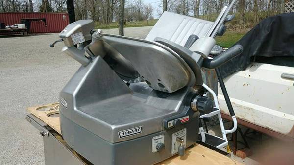 Hobart 2912 Automatic slicer, 3 to choose from 1