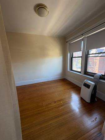 $1,400 / 2br - ✨ Habitación disponible en encantador apartamento de Coolidge Corner — 10/1 (Brookline)63824667003009123