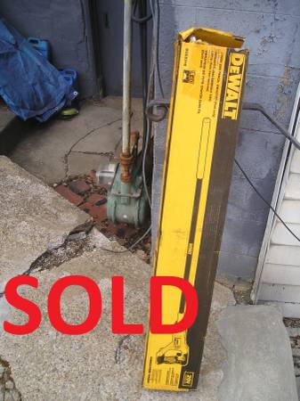 DEWALT 20V  Pencil Vibrator SOLD! 1