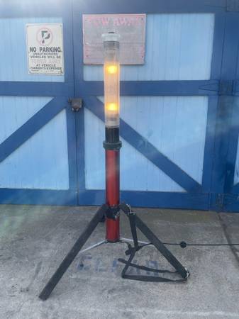 Portable high output work light 1