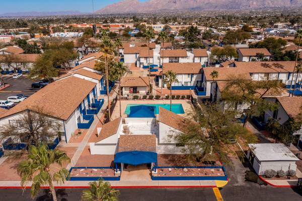 2bd 1ba, Gas Range Cooking, Located in Tucson 1