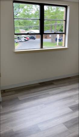 $900 Private 290 SF Office Suite – All Utilities Included! (Upper Marlboro)63895920023170122