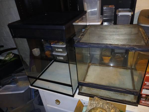 Armarios de apertura frontal, tanques y más (Terre Haute)
