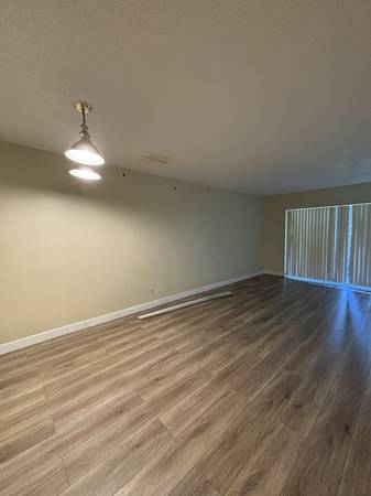 $2,000 / 2br - 942ft2 - Apartment for rent (Tamarac)64002015415298120