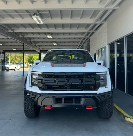 New 2025 Ford F-150 Raptor R Supercharged - $140,240 (Palo Alto)63613852601731121