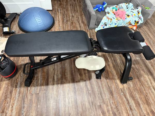 Bowflex SelectTech Adjustable Bench 1