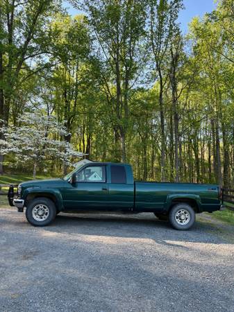 Chevy Truck - 1997 K2500 Diesel - $8,500 (Leesburg)63616290252801122