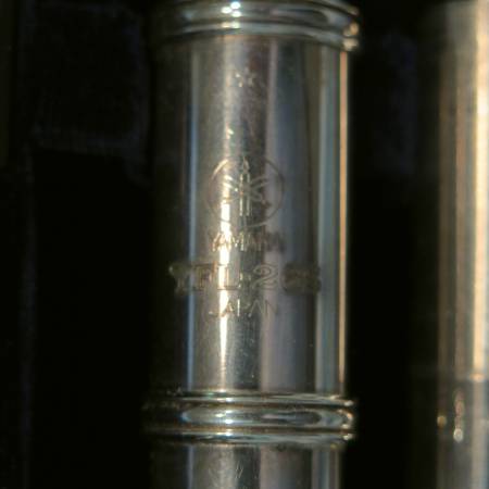 Yamaha YFL-26S Plata Flauta con Agujeros Abiertos - $250 (North Bend)63471460158977124