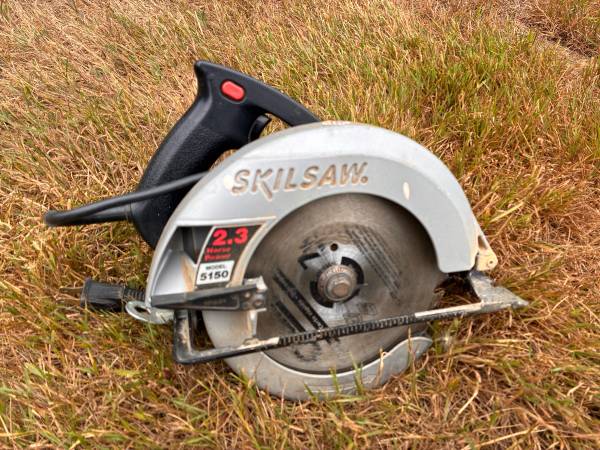Skill saw 1