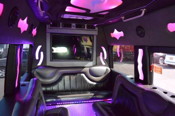 2013 Mercedes Sprinter Executive / Limo Conversion!! DIESEL LOW MILES! 1