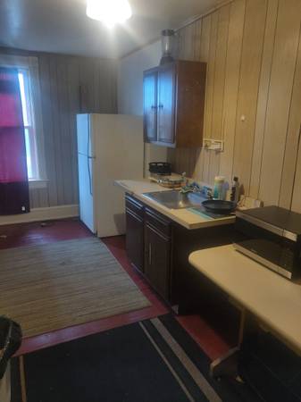 $185 / 1br - 100ft2 - Rooms for Rent (Easton  PA)64010161831681123