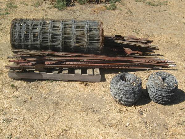 Metal T-posts, woven wire field fencing, barbed wire - Never used 1