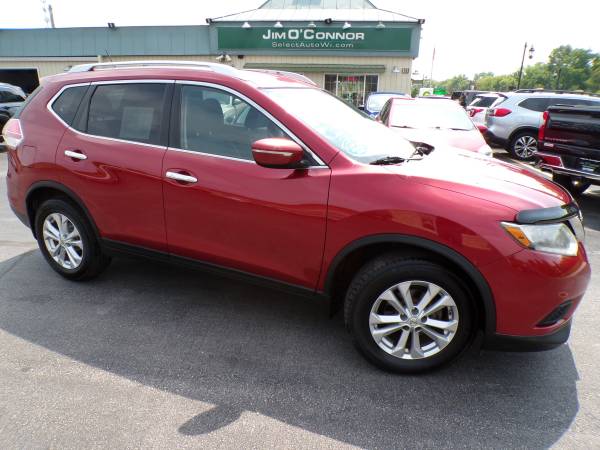2015 NISSAN ROGUE SV AWD #5623 - $11,680 (OCONOMOWOC, WI.)63613818417153120
