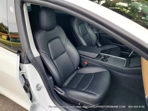2021 Tesla Model 3 Standard Range Plus Sedan 4D - $18,995 (5971 W Hallandale Beach Blvd, West Park)63479628389251124