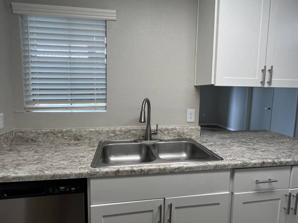 $1,499 / 4br - 1312ft2 - PET FRIENDLY COMMUNITY, WE ♥ & WELCOME FURR BABIES!! 🐶🐈 (Tucson)63674739000833122
