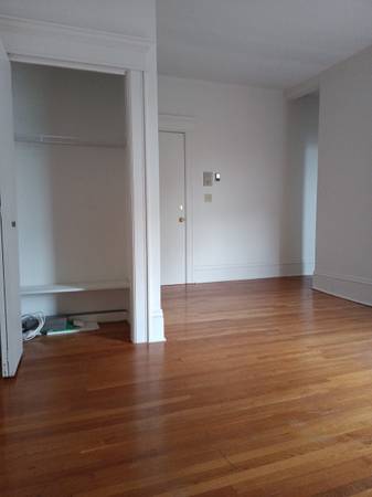 $1,700 / 1br - 650ft2 - Studio in the Belnord (East Rock area)64010332084865123