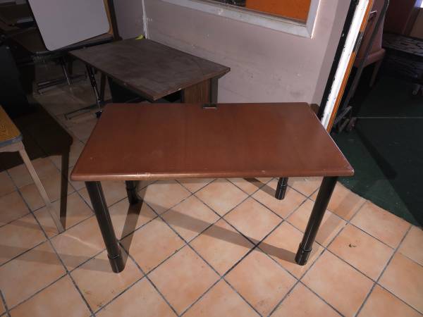 Small Office Table 1