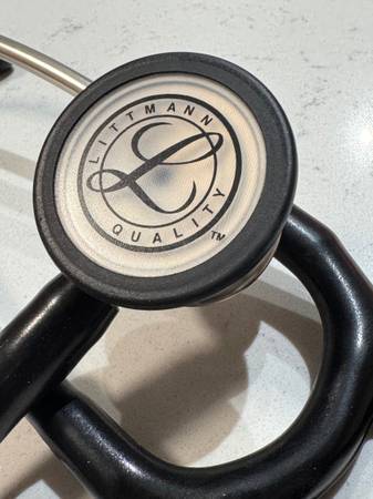 Littman Stethoscope and Batclip Holder 1