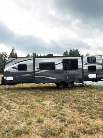 2018 Keystone Springdale 282BH - $16,800 (Puyallup)63471356173571121