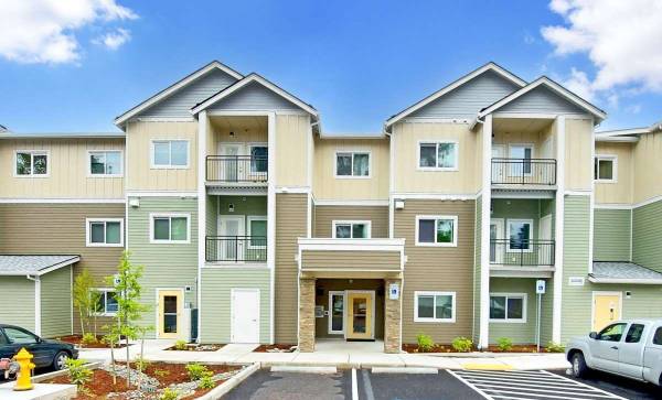 $721 / 2br - 876ft2 - Don't let this fabulous 2 bed 2 bath apartment get away!! (Vancouver)63831772282627124