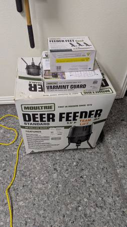 Moultre deer feeder 1